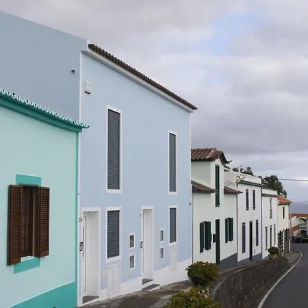 Cantinho Praias Apartmán *